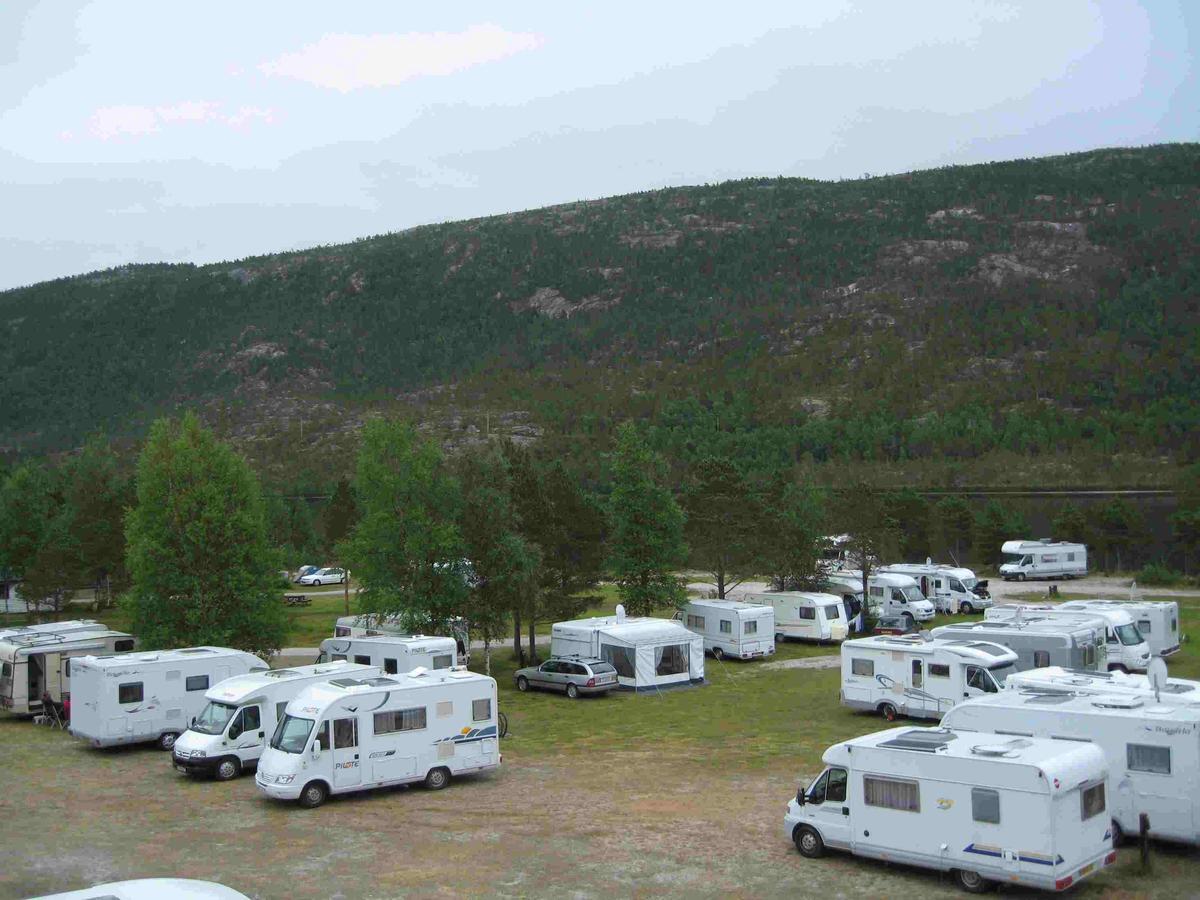 Tommerneset Camping Hotel Innhavet Екстериор снимка