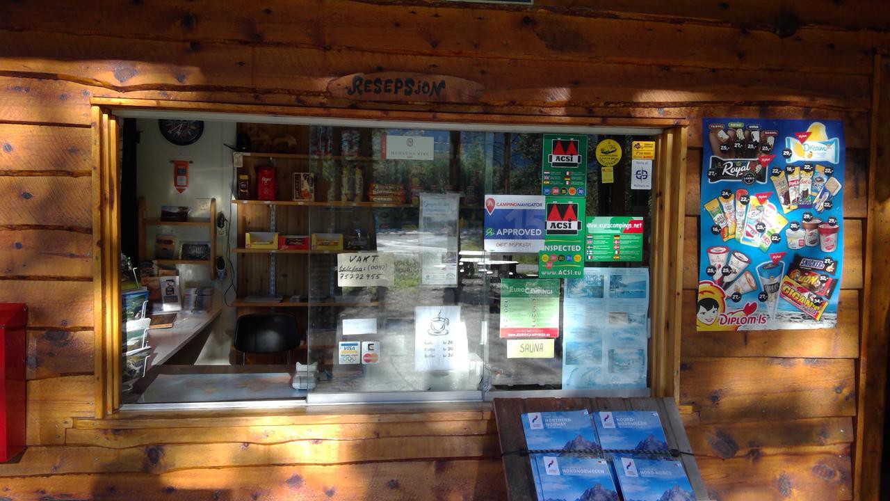 Tommerneset Camping Hotel Innhavet Екстериор снимка